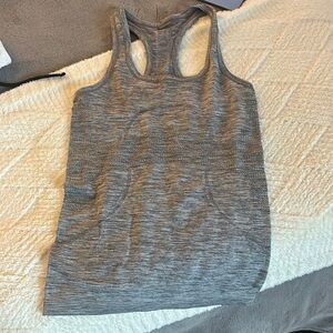 LULULEMONGray Women's Tank Top